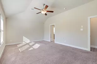 18716 Laurel Hills Dr, New Caney, TX 77357 - Photo 17