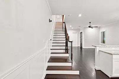 828 W 26th Street, Houston, TX 77008 - Photo 15