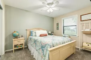 131 Bastrop Bayou Dr, Angleton, TX 77515 - Photo 21