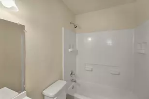 5415 3 Rd St, Danbury, TX 77534 - Photo 5