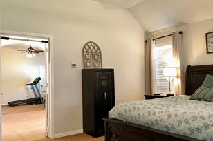 13406 Popes Creek Ln, Houston, TX 77044 - Photo 25