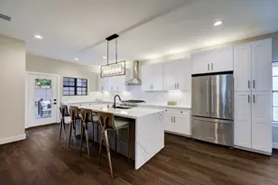 2109 Sul Ross St, Houston, TX 77098 - Photo 11