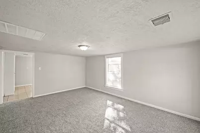 203 W Hart Avenue, Pasadena, TX 77506 - Photo 5