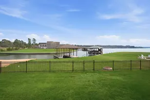255 Peninsula Dr, Livingston, TX 77351 - Photo 7