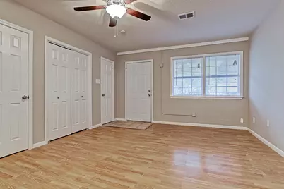 802 Stanford Street #10, Houston, TX 77019 - Photo 5