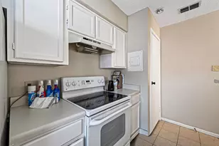 1515 Sandy Springs Rd, Houston, TX 77042 - Photo 17