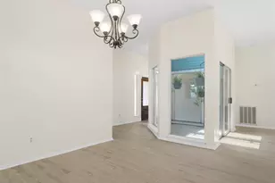 15618 Barbarossa Dr, Houston, TX 77083 - Photo 21