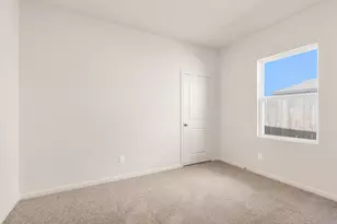 524 Halifax Ct, Conroe, TX 77316 - Photo 7