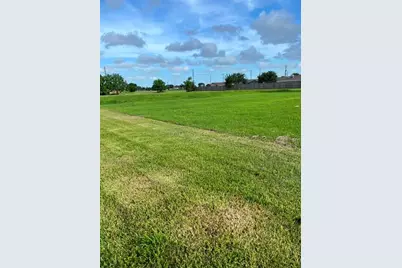 N Ave H, Freeport, TX 77541 - Photo 3