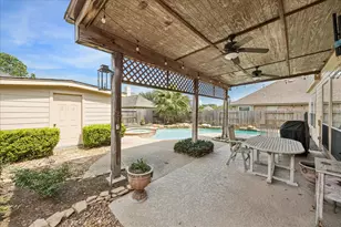 17714 Fairgrove Park Dr, Houston, TX 77095 - Photo 27