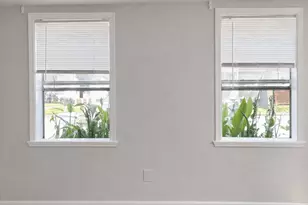 1901 40th St, Galveston, TX 77550 - Photo 3