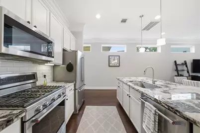 1905 Shearn Street #A, Houston, TX 77007 - Photo 9