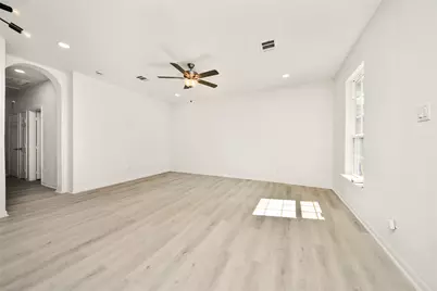 4615 Collingsworth Street #AB, Houston, TX 77026 - Photo 29