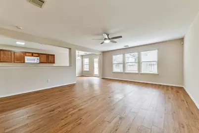 13210 Skyview Green Drive, Houston, TX 77047 - Photo 5