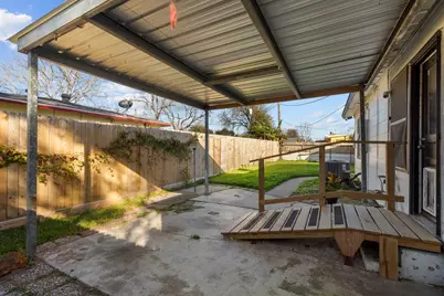 706 13th Street N, Texas City, TX 77590 - Photo 17