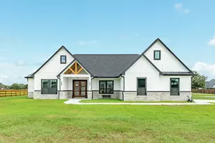 1208 Quarter Horse Trl, Angleton, TX 77515 - Photo 3