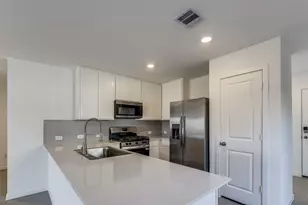 1528 Sunset Ridge Dr, Conroe, TX 77303 - Photo 5