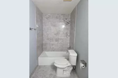 9526 Heflin Colony Drive, Sugar Land, TX 77498 - Photo 35