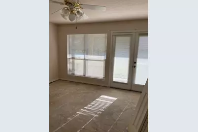 24 Lakeview Manor, Huntsville, TX 77340 - Photo 21