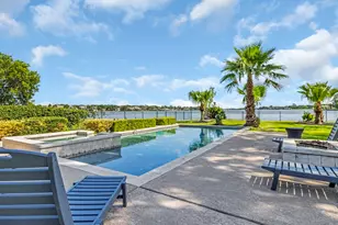 217 Lakeshore Circle, Seabrook, TX 77586 - Photo 11