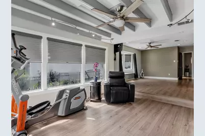 217 Lakeshore Circle, Seabrook, TX 77586 - Photo 29