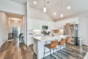 6304 Firewood Dr, League City, TX 77573 - Photo 9