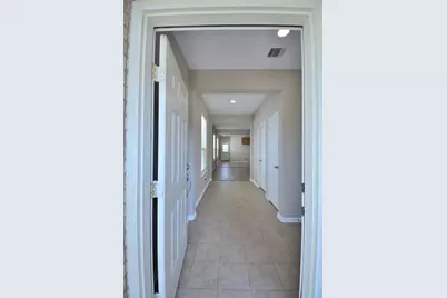 10819 Shannon Mills Lane, Houston, TX 77075 - Photo 3