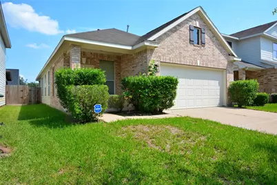 10819 Shannon Mills Lane, Houston, TX 77075 - Photo 1