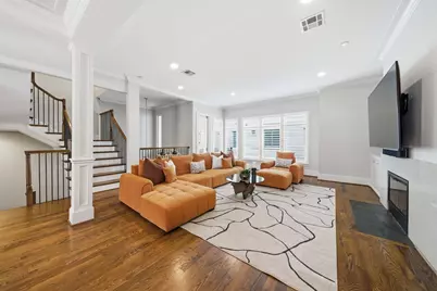 4915 Chenevert Street, Houston, TX 77004 - Photo 9