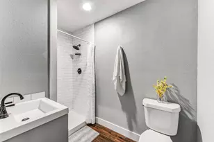 2410 Roman Forest Blvd, New Caney, TX 77357 - Photo 23