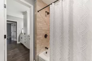 2410 Roman Forest Blvd, New Caney, TX 77357 - Photo 17