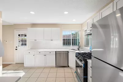5403 Greenhill Forest Drive, Houston, TX 77088 - Photo 13