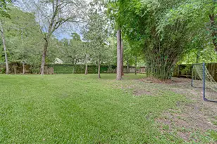 3 Vincent Ct, The Woodlands, TX 77382 - Photo 39