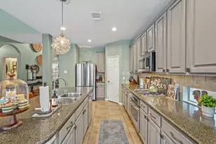 8815 Wenona Walk, Missouri City, TX 77459 - Photo 9