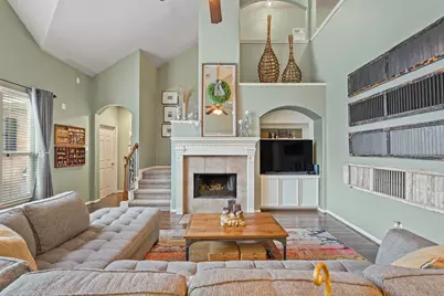 8815 Wenona Walk, Missouri City, TX 77459 - Photo 17