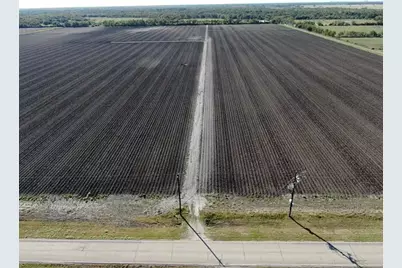 1010 County Road 23, Damon, TX 77430 - Photo 5