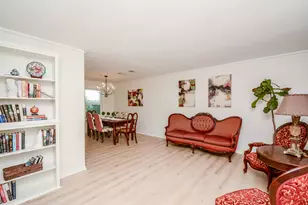 3235 E Rangecrest Pl, Sugar Land, TX 77479 - Photo 7