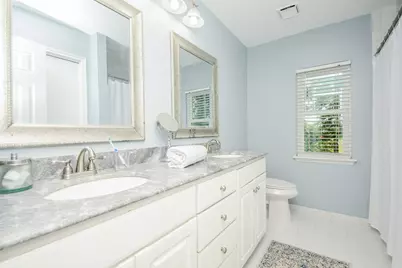 3235 E Rangecrest Place, Sugar Land, TX 77479 - Photo 17