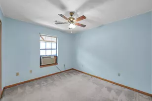 15031 Conroe Bay Blvd, Willis, TX 77318 - Photo 21