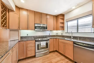 2601 S Braeswood Boulevard #105, Houston, TX 77025 - Photo 7