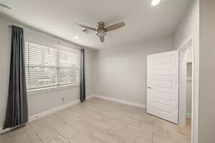 2779 Clinton Dr, Houston, TX 77020 - Photo 5