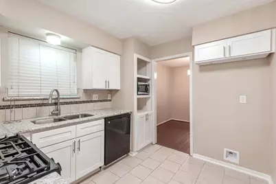 12527 Huntington Venture Drive, Houston, TX 77099 - Photo 13