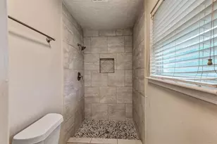 12527 Huntington Venture Dr, Houston, TX 77099 - Photo 19