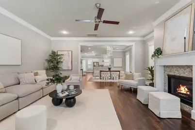 516 W 24th Street, Houston, TX 77008 - Photo 3