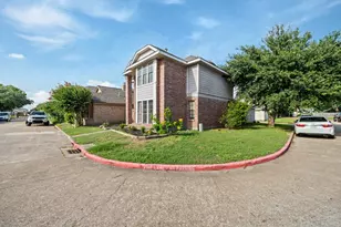 8629 Kinghaven St, Houston, TX 77083 - Photo 3