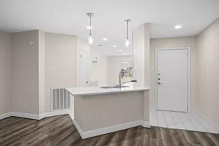 2134 Tower Bridge Rd, Pearland, TX 77581 - Photo 7