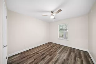 2134 Tower Bridge Rd, Pearland, TX 77581 - Photo 13