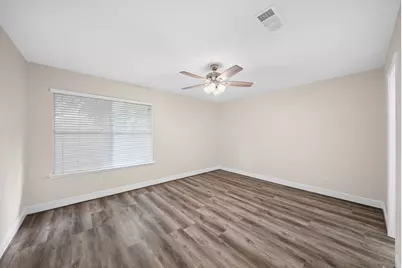 2134 Tower Bridge Road, Pearland, TX 77581 - Photo 11
