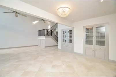 6 River Hollow Lane, Houston, TX 77027 - Photo 11