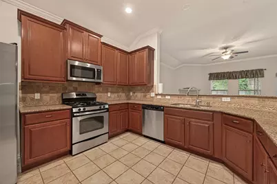 24520 Greenleaf Trail Drive, Porter, TX 77365 - Photo 11